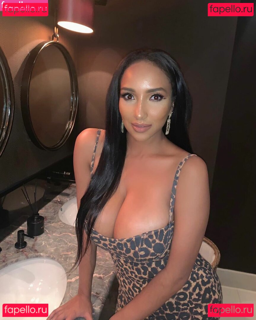 ShayLiving Nude Onlyfans Photo 13