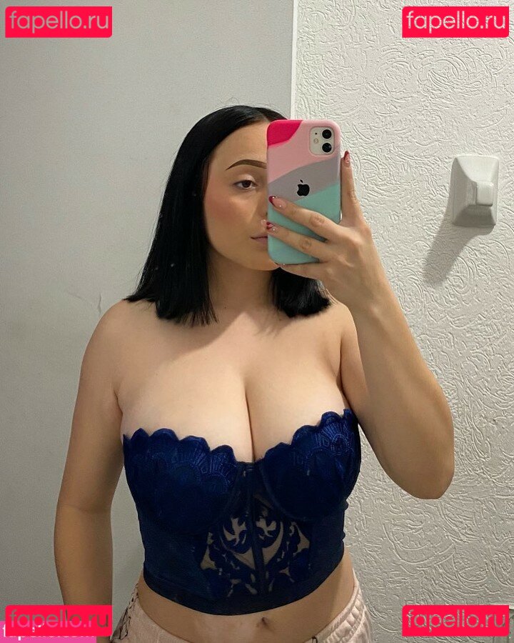 Karla Ruiz Nude Onlyfans Photo 17