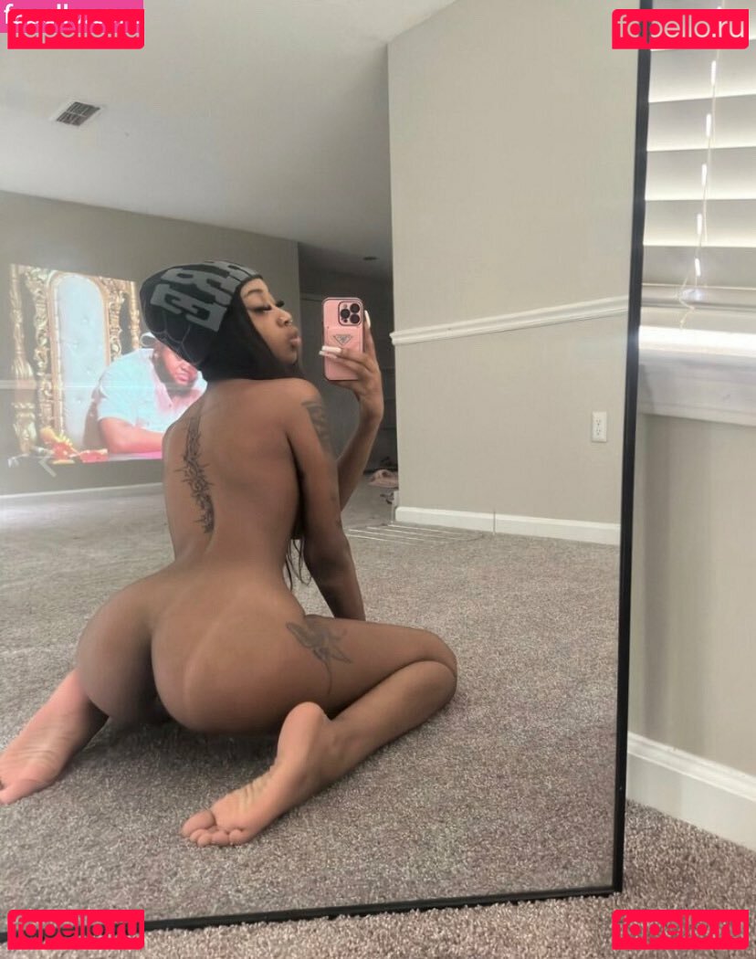 v4mp4ngel Nude Onlyfans Photo 5