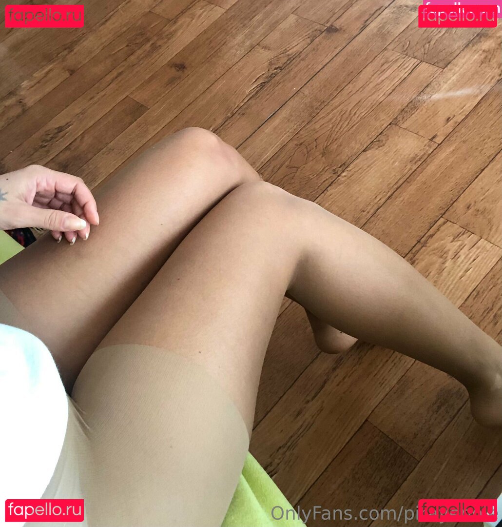 Pirayenole Nude Onlyfans Photo 36