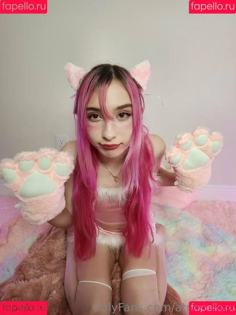 atruemess Onlyfans Photo Gallery 