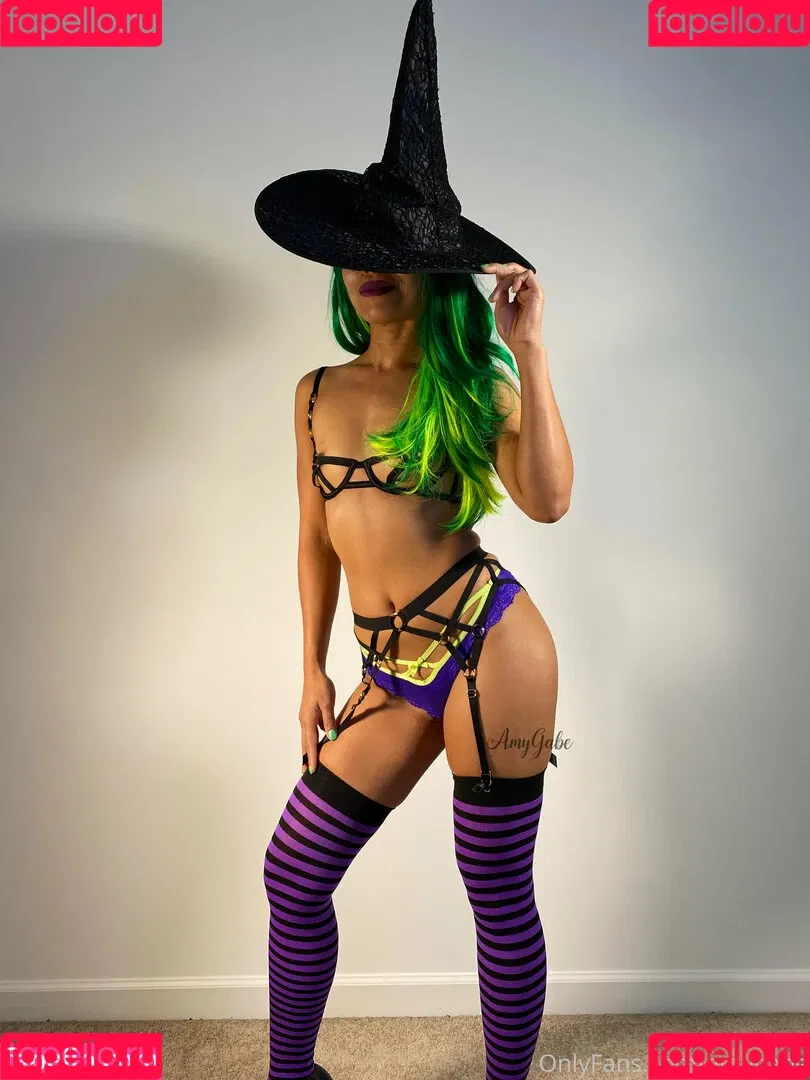 AmyGabe Onlyfans Photo Gallery 