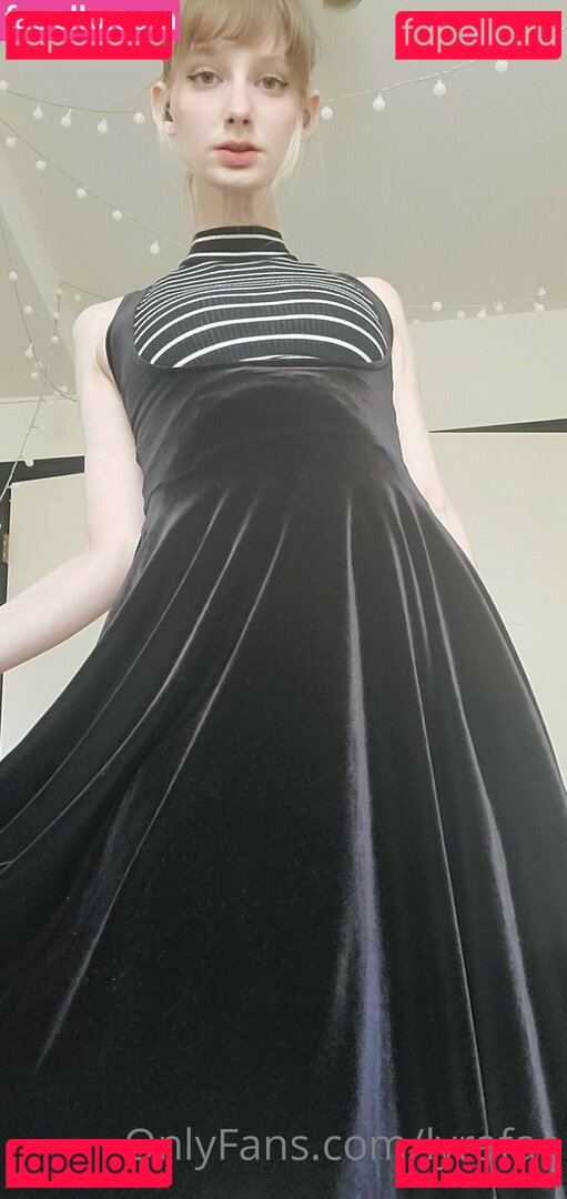 Lyra Fae Nude Onlyfans Photo 38