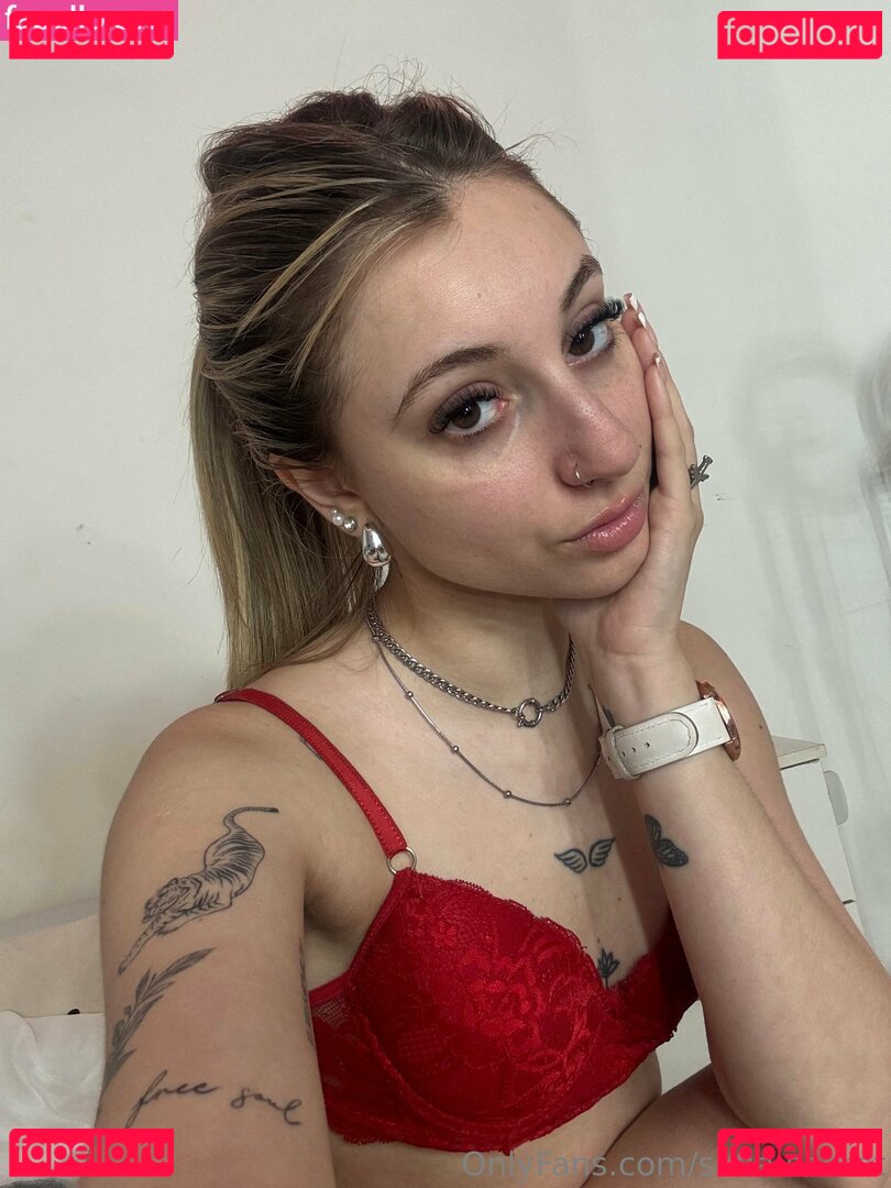 rubiasophiee Nude Onlyfans Photo 18