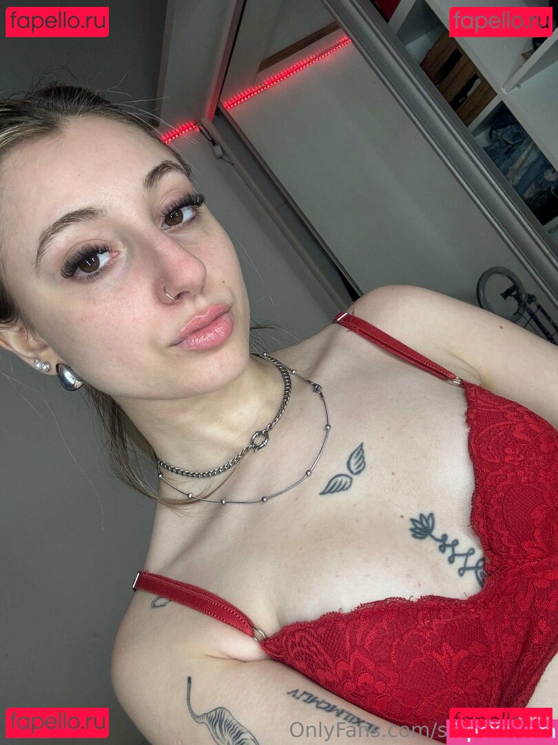 rubiasophiee Nude Onlyfans Photo 15