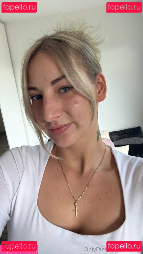 Katy Lou Nude Onlyfans Photo 36