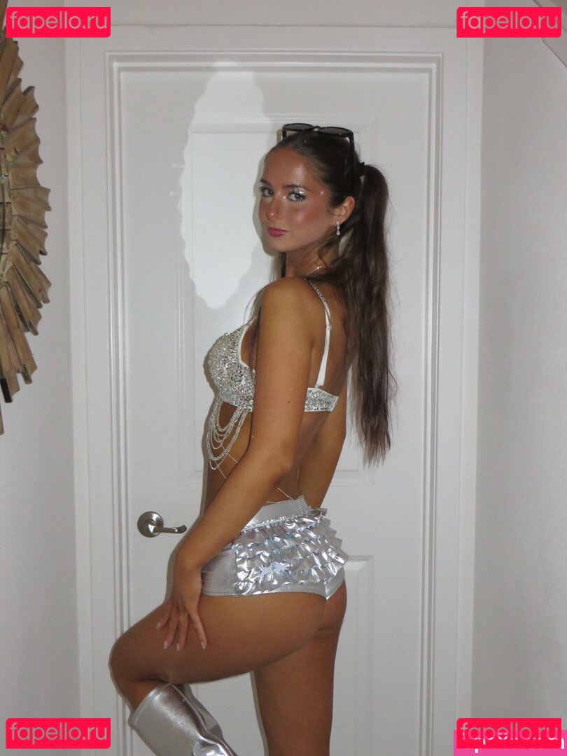 Audrey Oneill Nude Onlyfans Photo 20