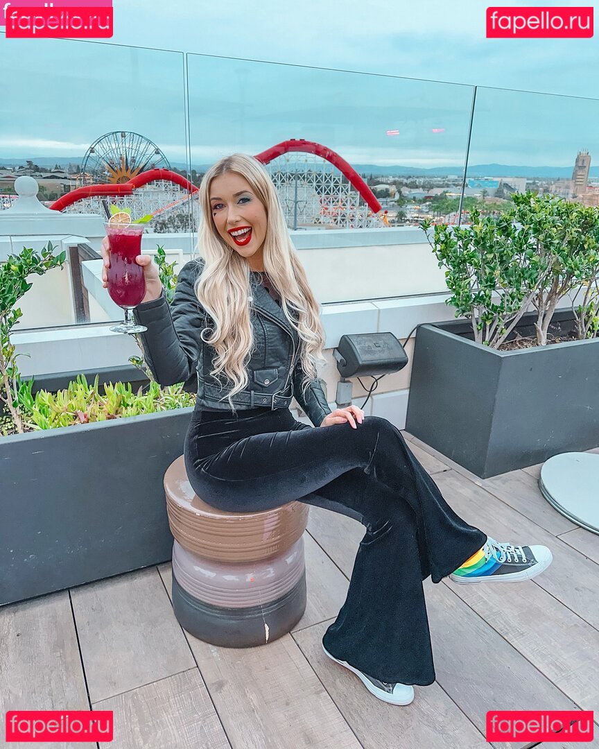 Noelle Foley Nude Onlyfans Photo 22