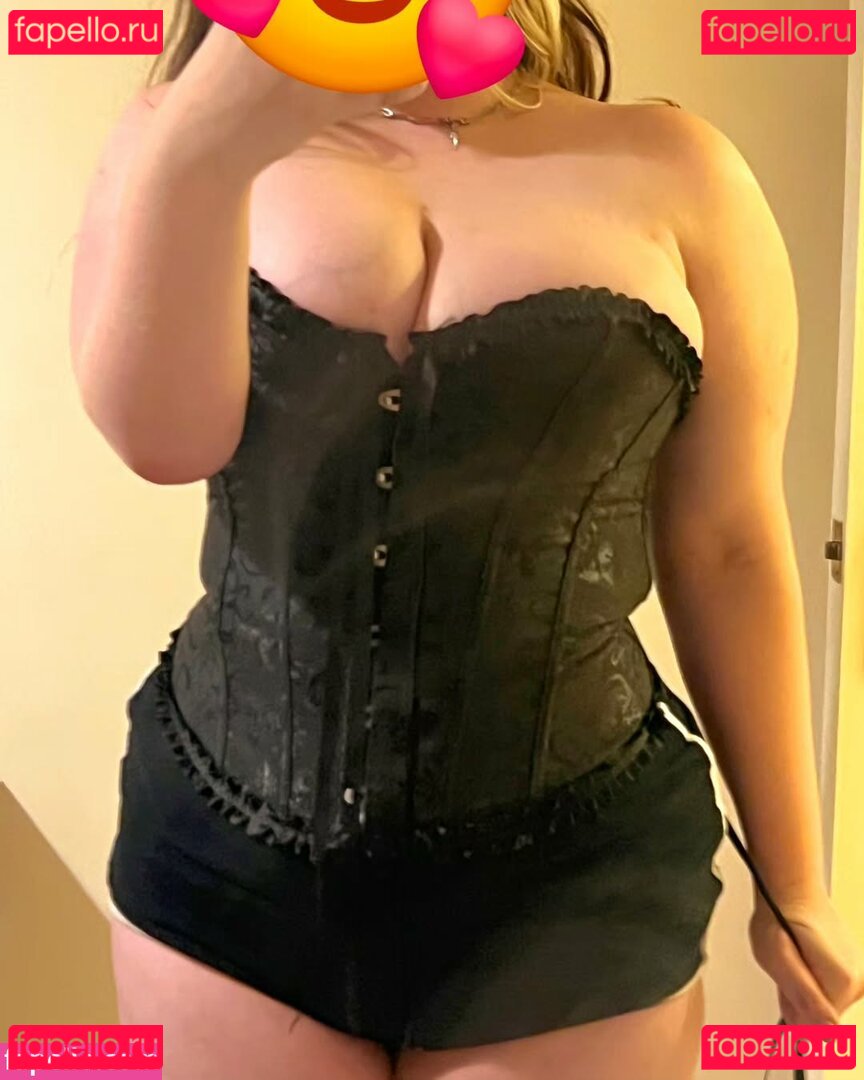 Masked Mia Nude Onlyfans Photo 38