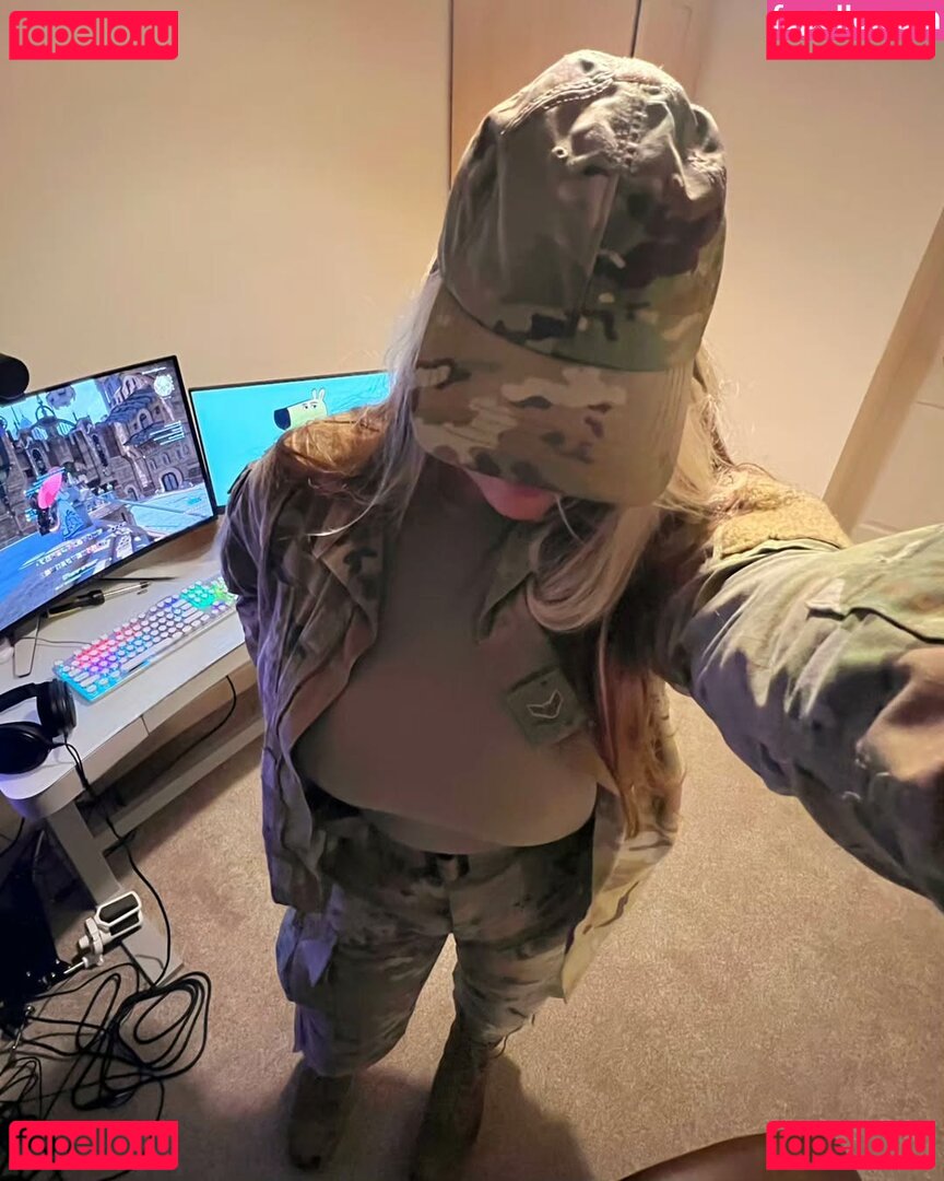 Masked Mia Nude Onlyfans Photo 36