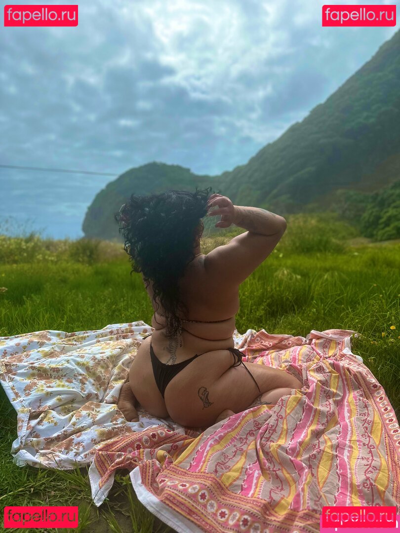 Island Badee Nude Onlyfans Photo 26