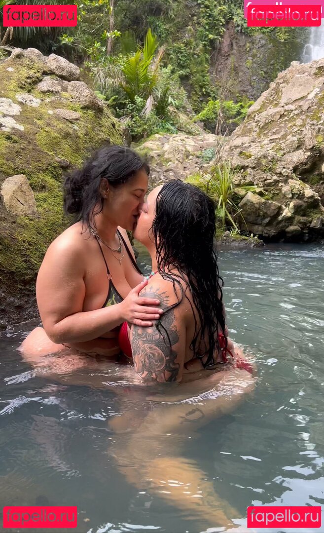 Island Badee Nude Onlyfans Photo 21