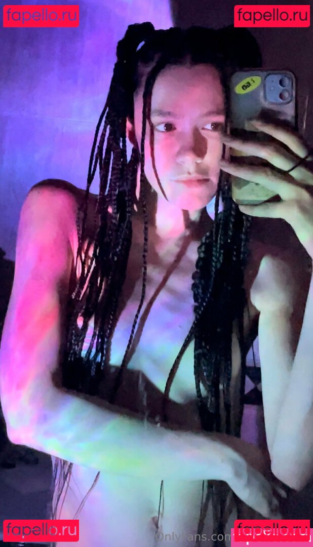 sasha_kugat Nude Onlyfans Photo 23