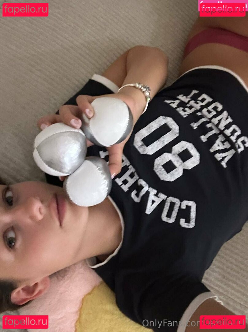 emilauri Nude Onlyfans Photo 12