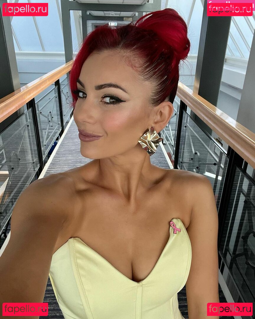 Dianne Buswell Nude Onlyfans Photo 35