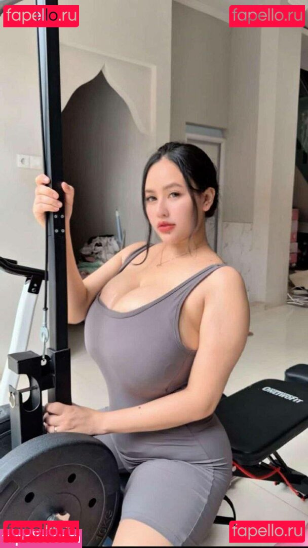 Berlian Ochi Nude Onlyfans Photo 27
