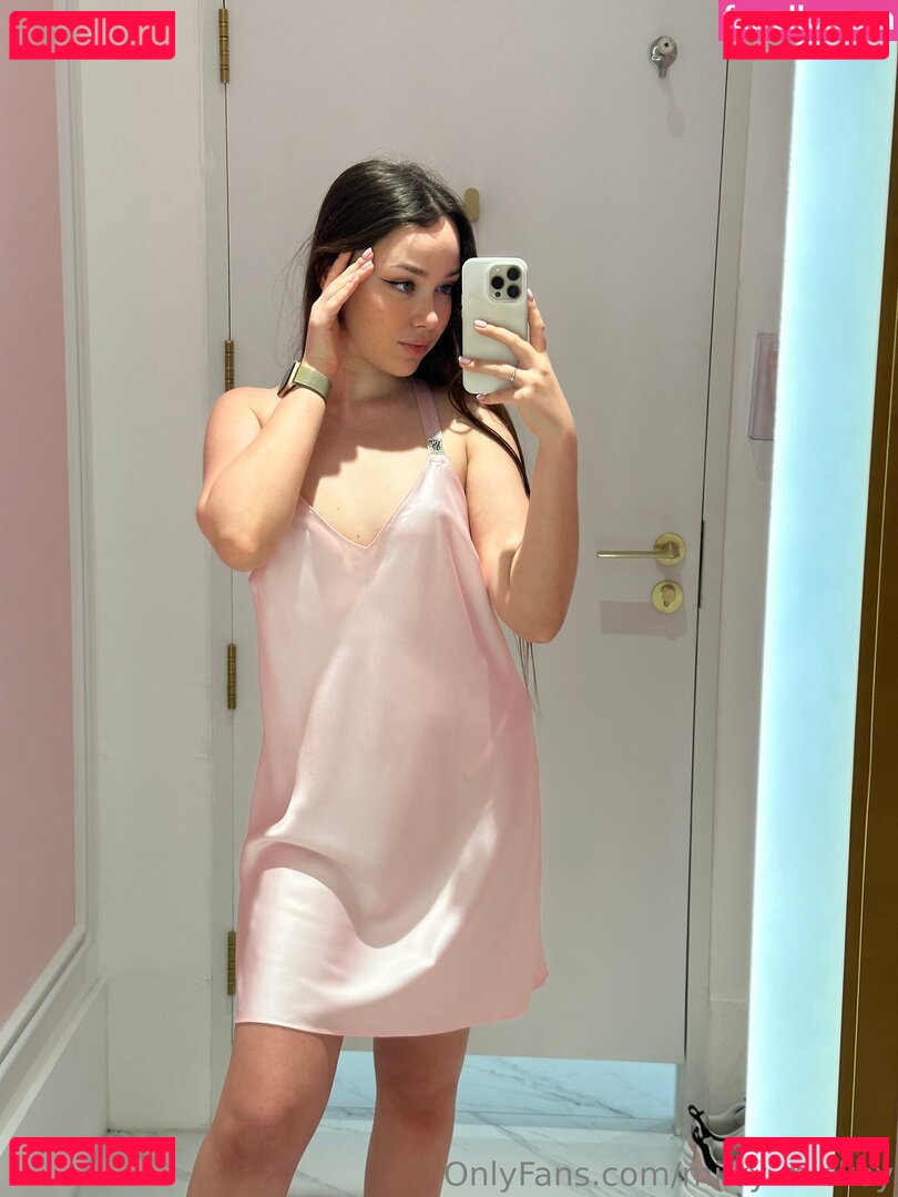Milky Mickey Nude Onlyfans Photo 8
