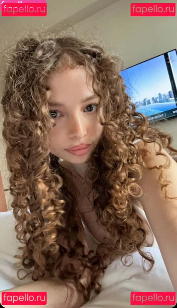 Kalogeras Nude Onlyfans Photo 19