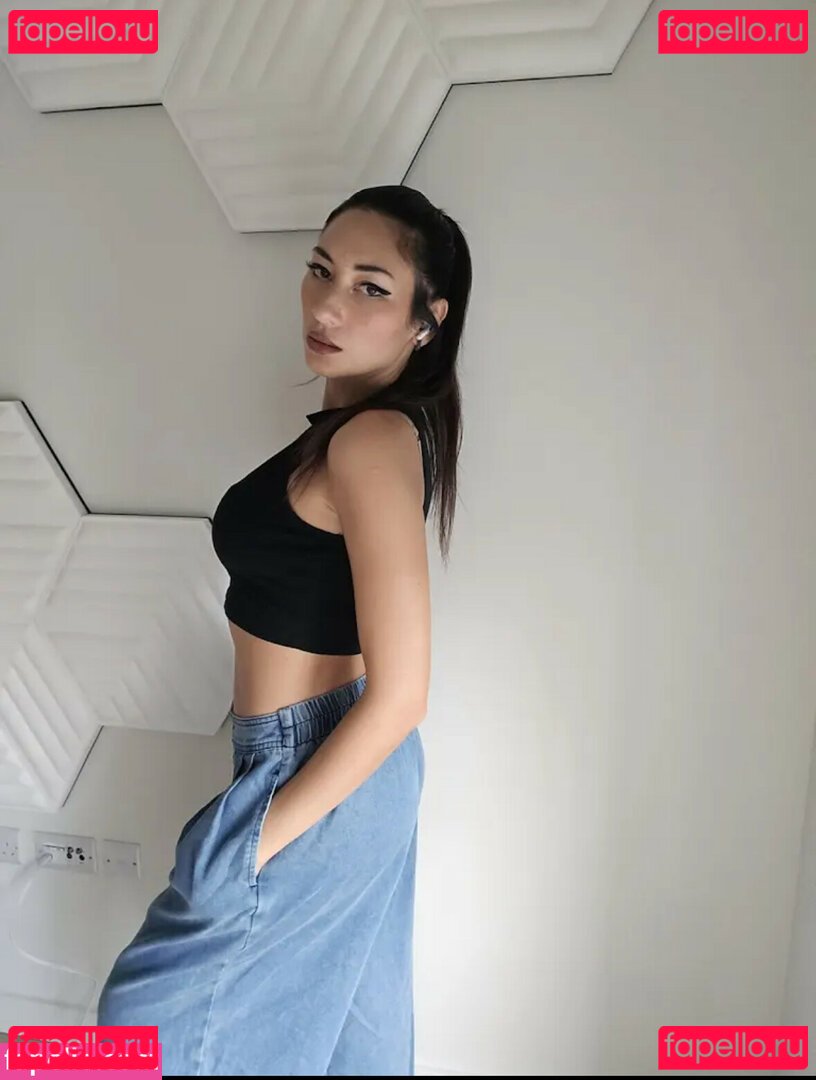 zaraondemand Nude Onlyfans Photo 19