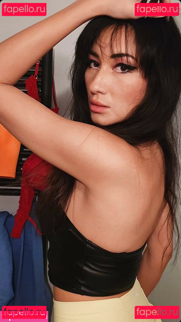zaraondemand Nude Onlyfans Photo 18