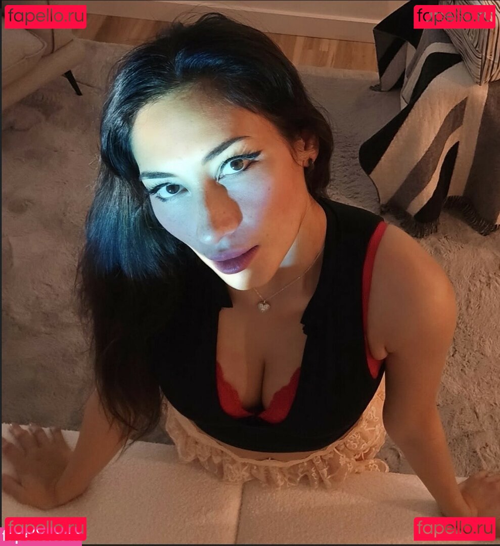 zaraondemand Nude Onlyfans Photo 14