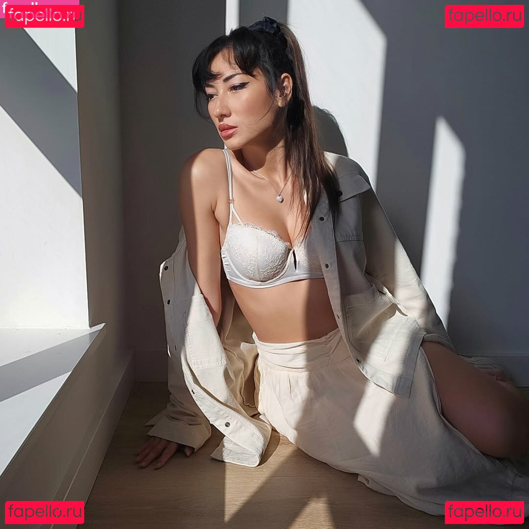 zaraondemand Nude Onlyfans Photo 6