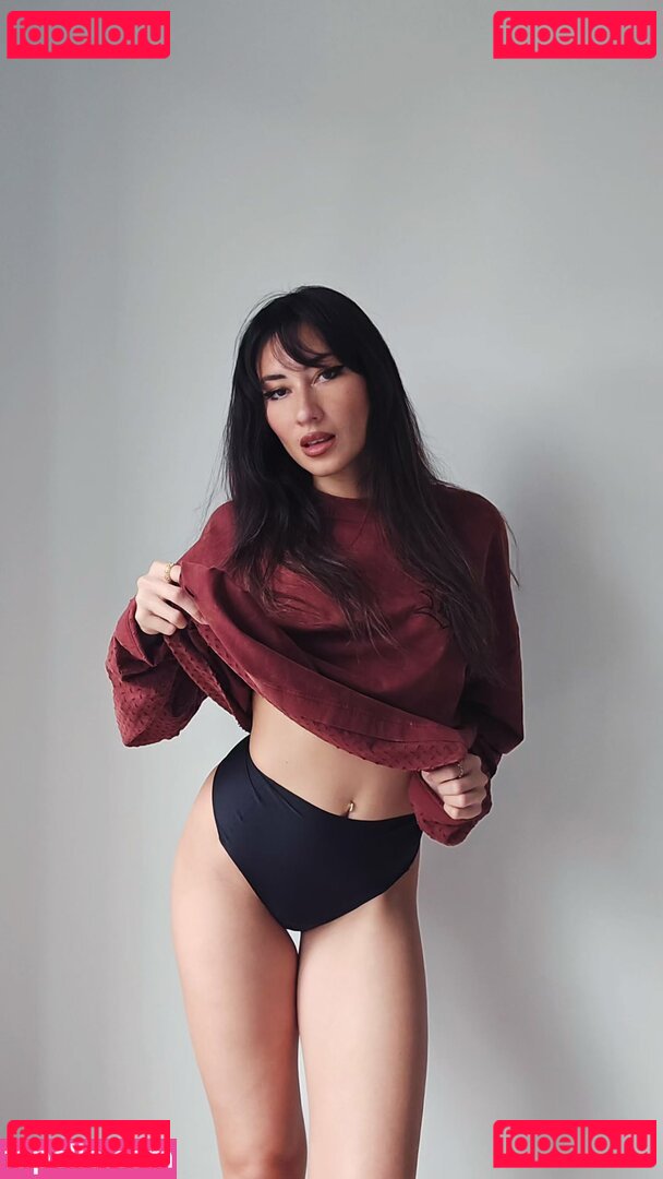 zaraondemand Nude Onlyfans Photo 5