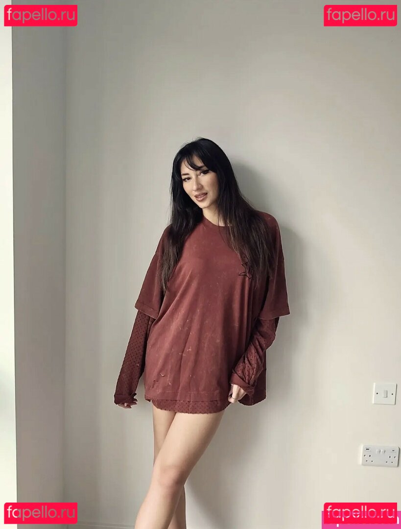zaraondemand Nude Onlyfans Photo 4