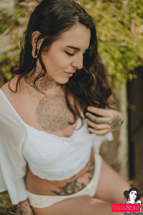 Ajalla Nude Onlyfans Photo 18