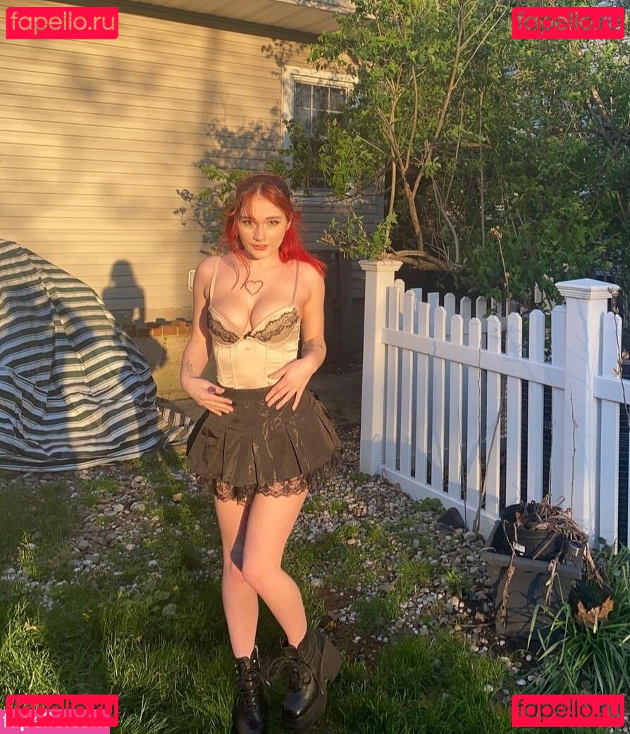 Gothicbratgf Nude Onlyfans Photo 45