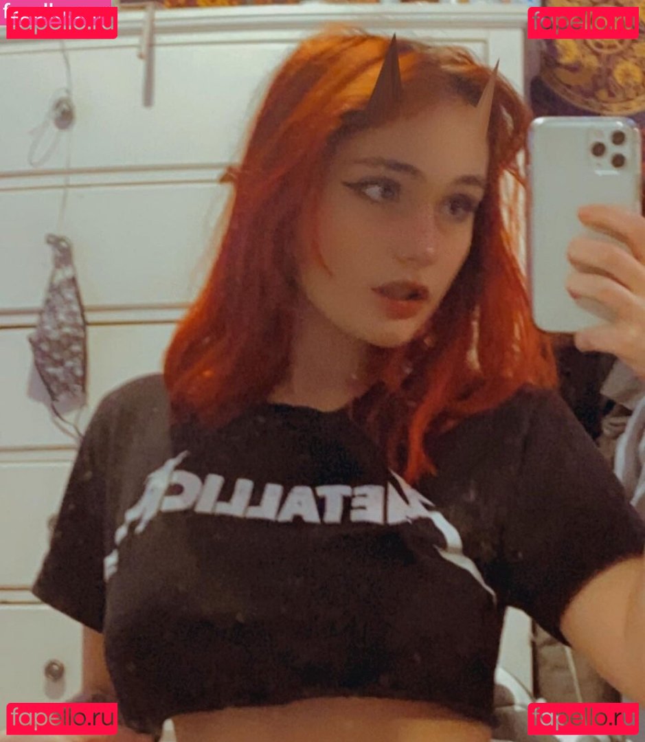 Gothicbratgf Nude Onlyfans Photo 41