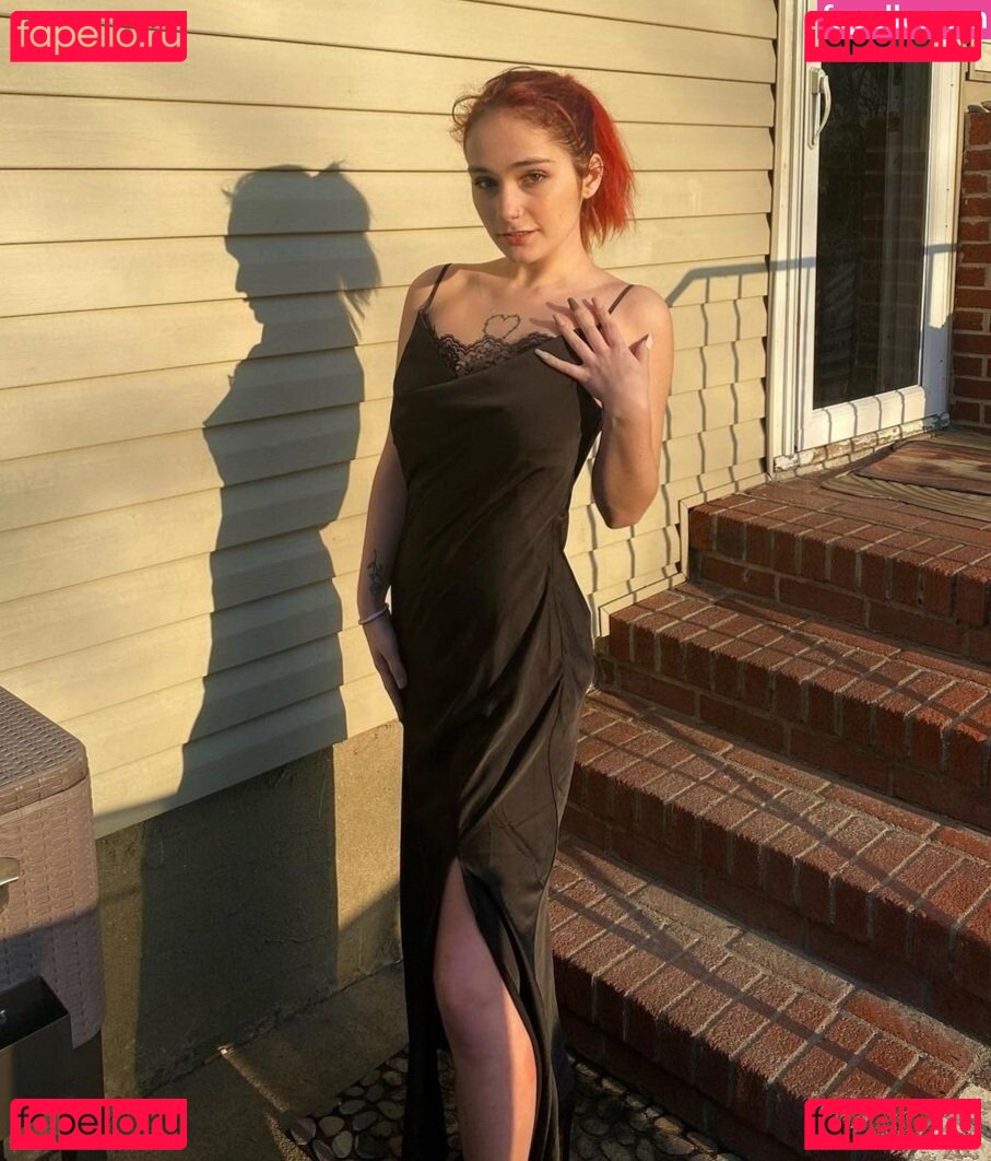 Gothicbratgf Nude Onlyfans Photo 38