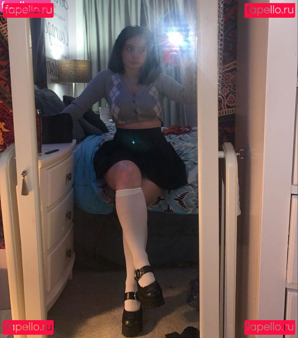 Gothicbratgf Nude Onlyfans Photo 7