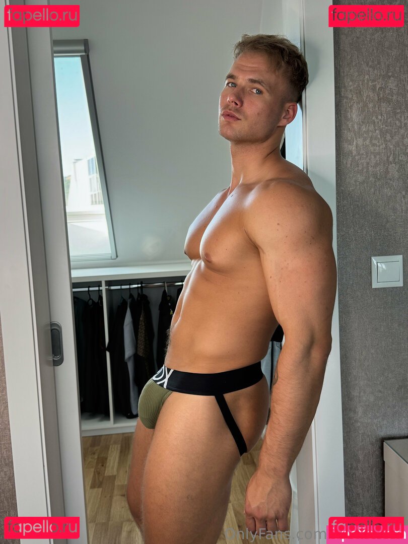 robin_rieff Nude Onlyfans Photo 31