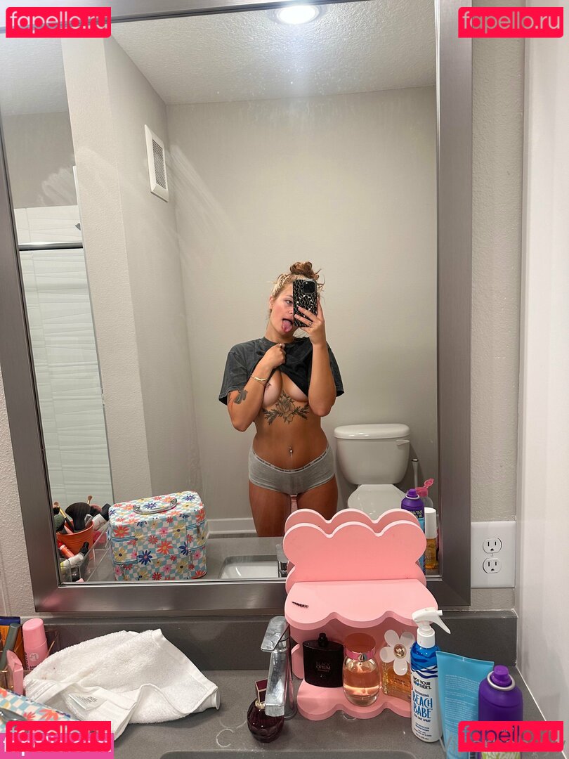 whostessa Nude Onlyfans Photo 45