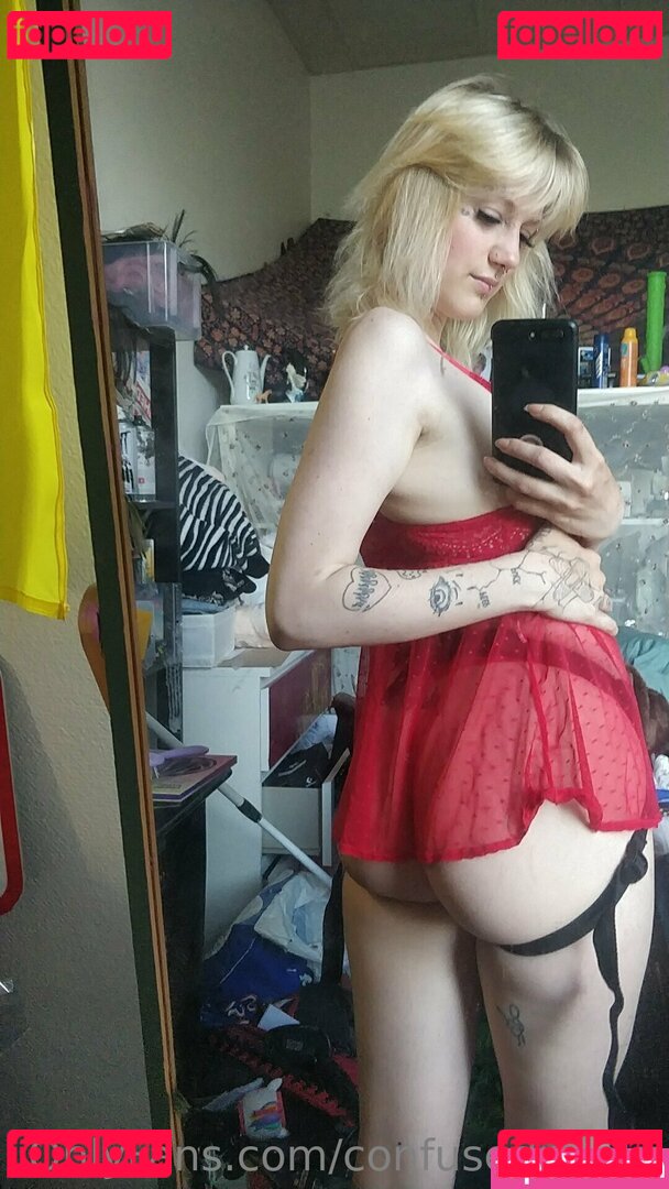 confusedrejekt Nude Onlyfans Photo 32