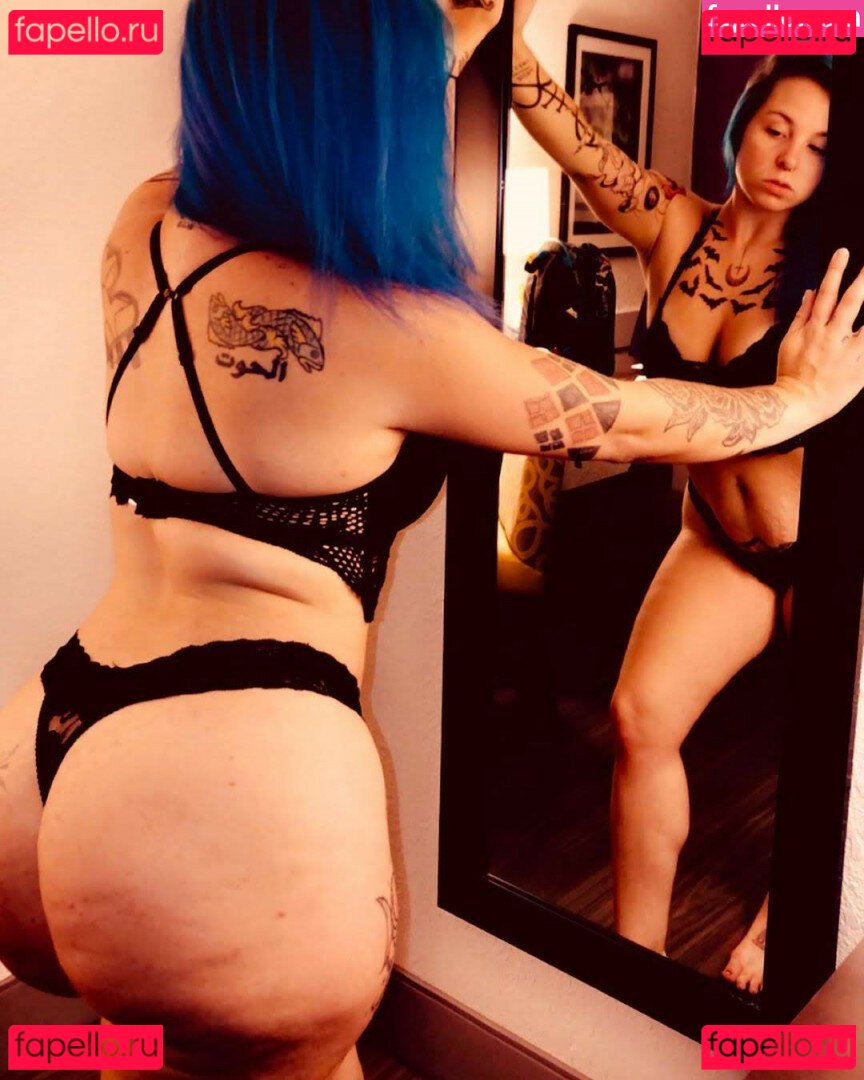 Kittydagoat Nude Onlyfans Photo 8