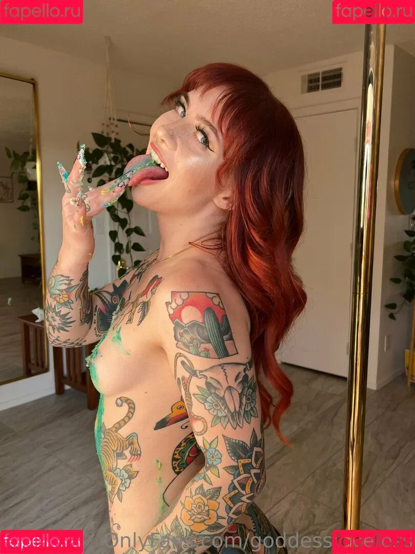 goddessloveless Onlyfans Photo Gallery 