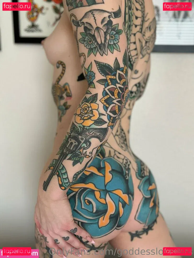 goddessloveless Onlyfans Photo Gallery 