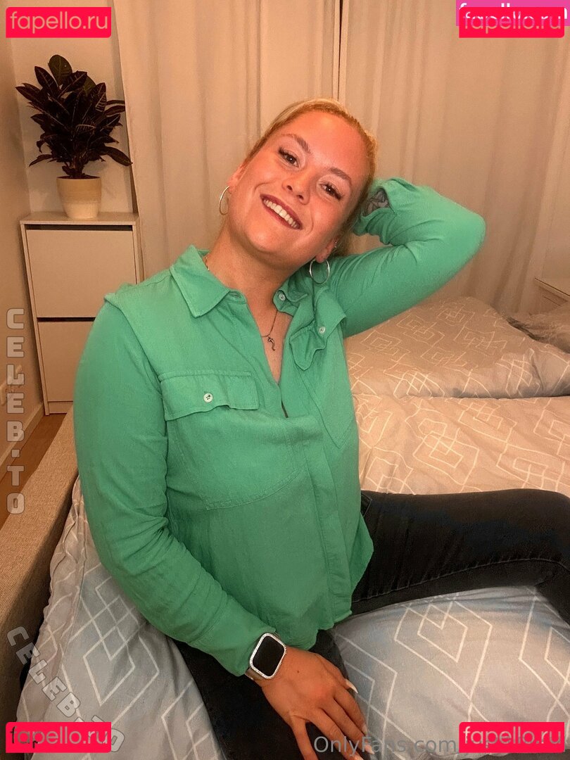 just18mel Nude Onlyfans Photo 22