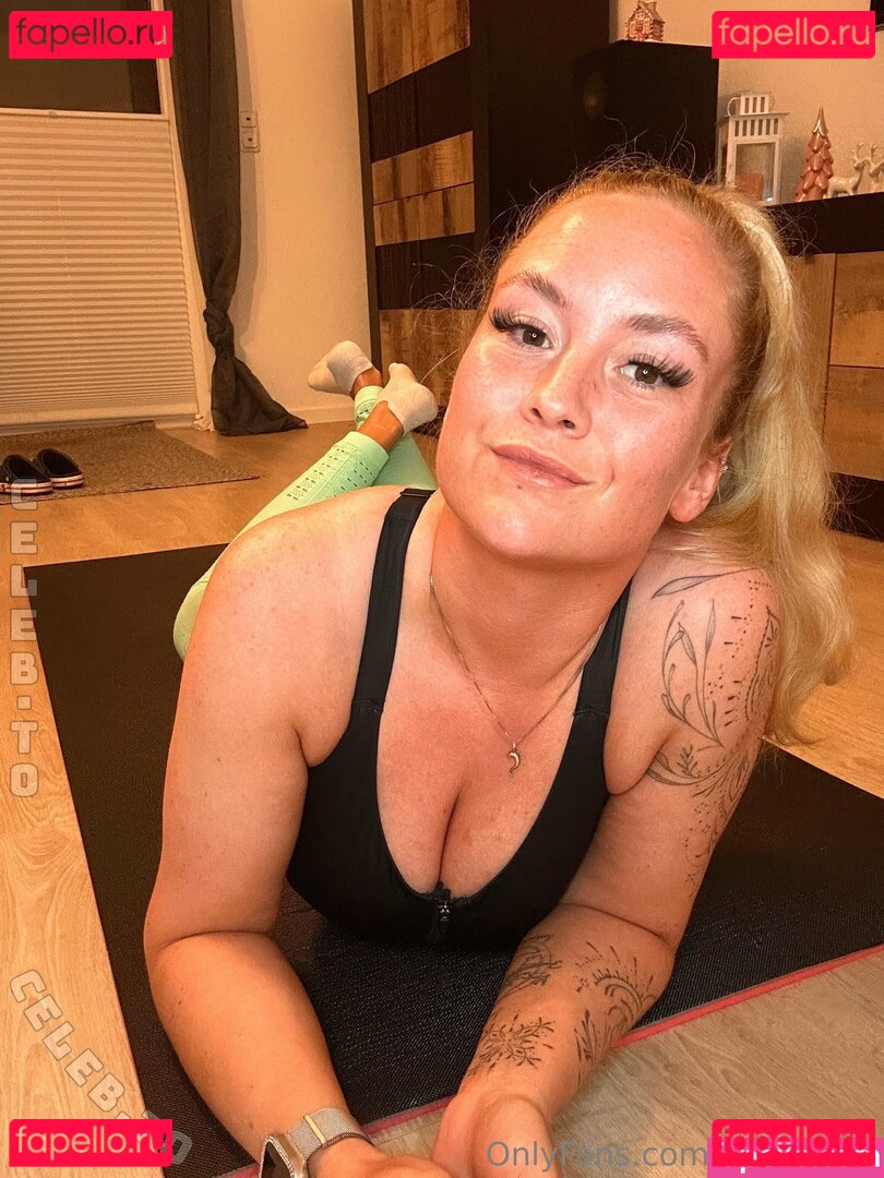 just18mel Nude Onlyfans Photo 18