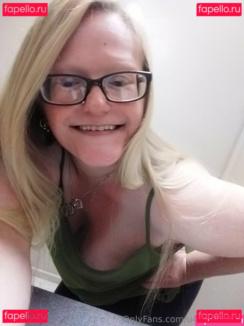 queengreeneyes420 Nude Onlyfans Photo 21
