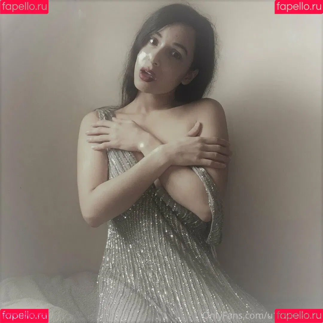 Mirabella Estella Onlyfans Photo Gallery 