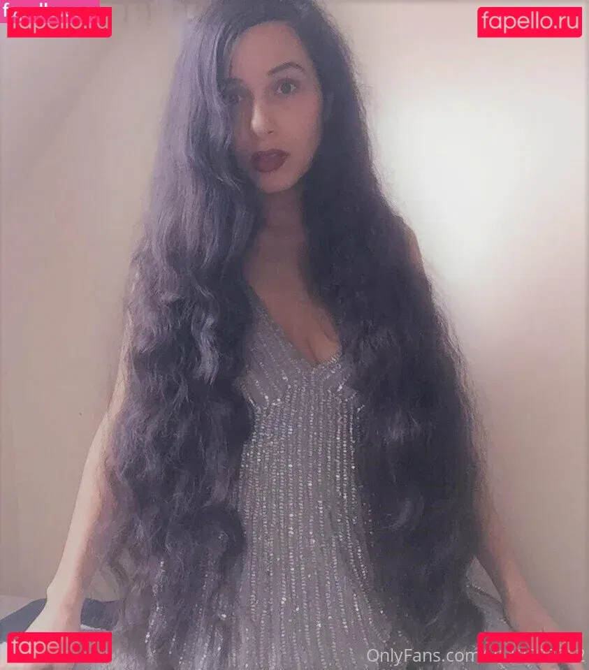 Mirabella Estella Onlyfans Photo Gallery 