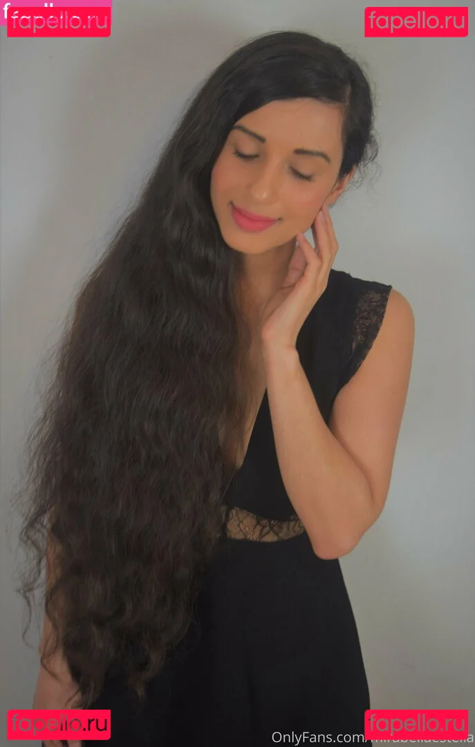 Mirabella Estella Onlyfans Photo Gallery 