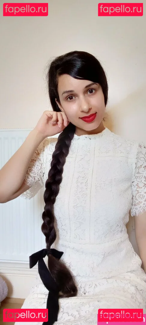 Mirabella Estella Onlyfans Photo Gallery 