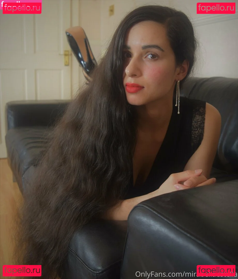 Mirabella Estella Onlyfans Photo Gallery 
