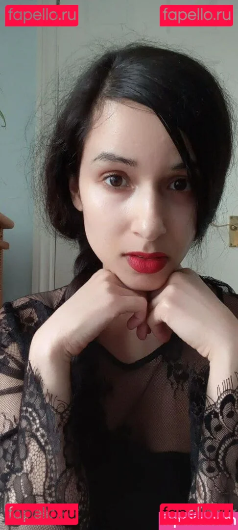 Mirabella Estella Onlyfans Photo Gallery 