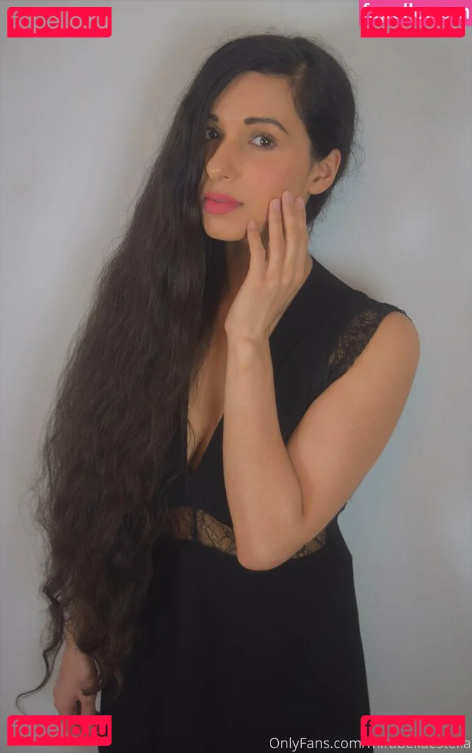 Mirabella Estella Onlyfans Photo Gallery 