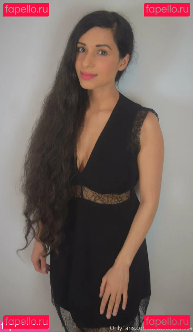 Mirabella Estella Onlyfans Photo Gallery 